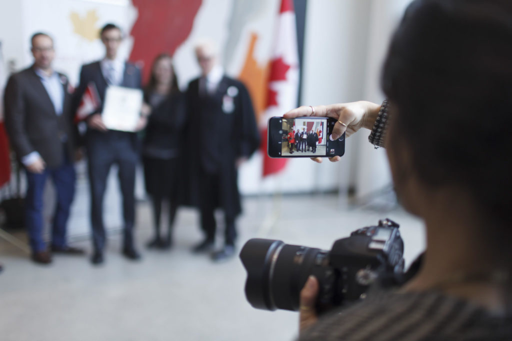 group photography on smartphone