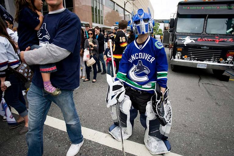 Vancouver Event Photographer Geoff Howe Stanley Cup Fans
